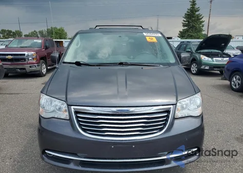 2016 Chrysler Town & Country Touring from USA, damaged, VIN 2C4RC1BG4GR290872